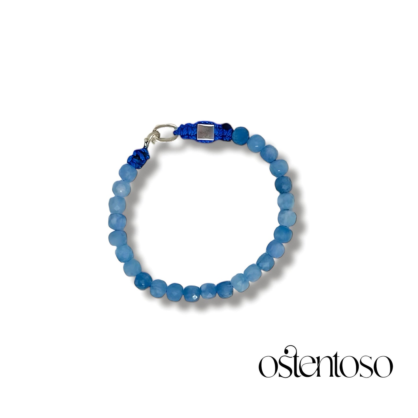 Bracelet Quartz Bleu cubique facetté taille n°6 mm.