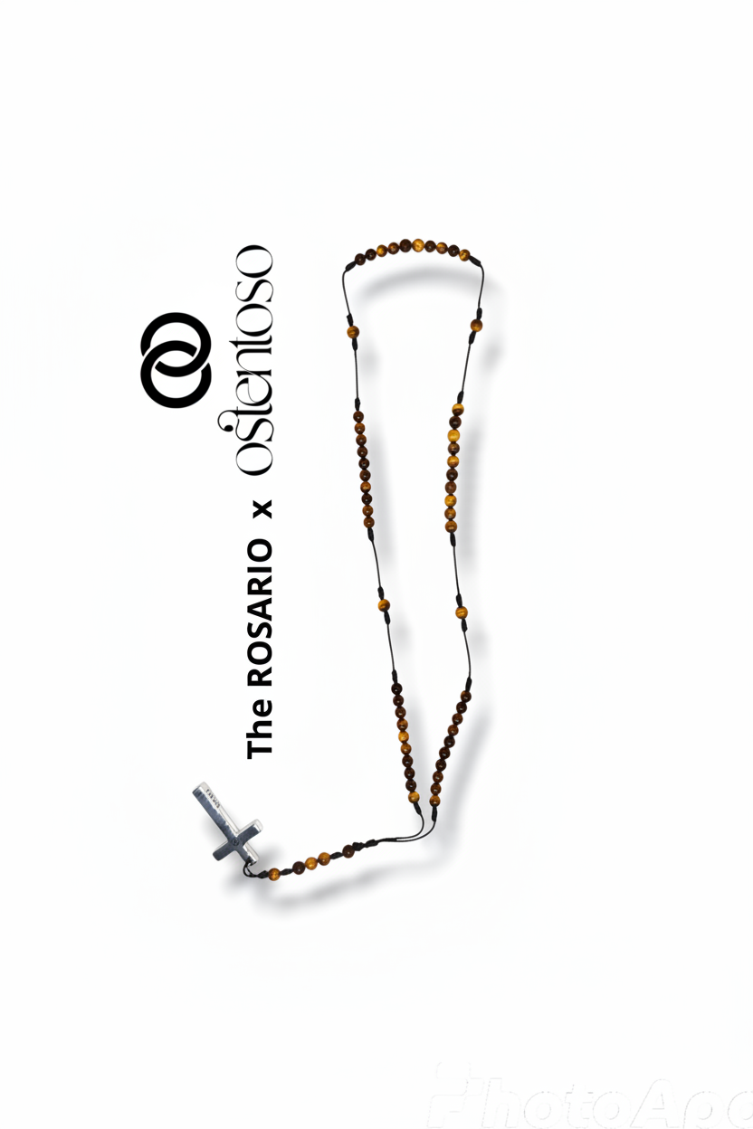 THE ROSARIO: Onix + Ojo de tigre dorado y Cruz hecha en plata Ley 925.